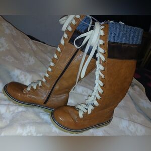 Brown Lace-Up Women's European Size 38 Boots
